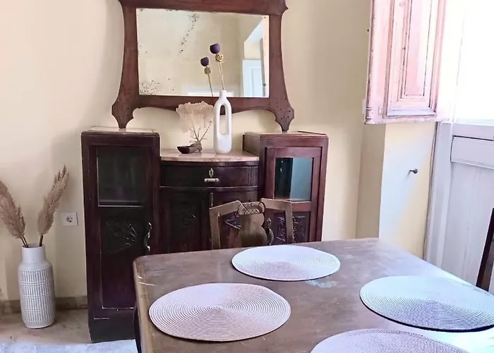 Chroma Kastellorizo Dom wakacyjny Meyísti